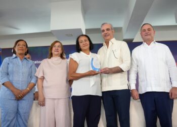 Presidente Abinader destaca fortaleza del campo dominicano y reafirma apoyo a los agricultores