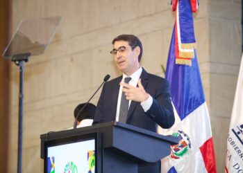 Germán Sturzenegger, jefe de División Agua y Saneamiento del BID, reconoce el liderazgo de República Dominicana en saneamiento y la posiciona como referente regional