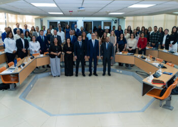 Banco Popular, PUCMM y DEUMAN certifican profesionales en medición de emisiones corporativas