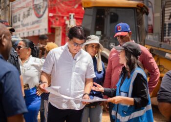 CAASD construye cisterna 50 mil galones de agua y avanza construcción multiuso en sector Las Cañitas