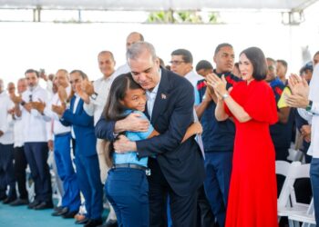 Gobierno de Luis Abinader logra la máxima calificación y excelencia del cuerpo docente nacional