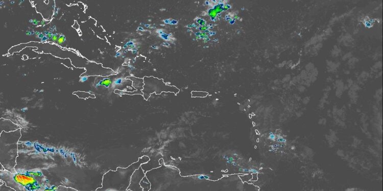 Indomet prevé chubascos, aguaceros locales y posibles tronadas este viernes