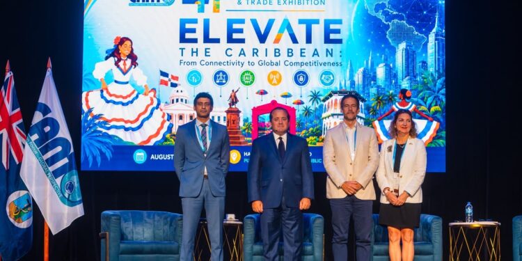 Paliza anuncia junto a Google segunda etapa del puerto de intercambio digital en República Dominicana