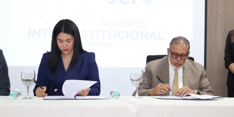 Desarrollo de la Comunidad y JCI RD buscan impulsar en conjunto iniciativas de impacto comunitario