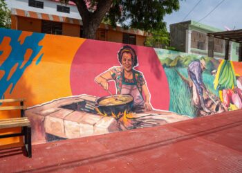Propeep entrega más de mil metros cuadrados de arte urbano en Vicente Noble y Sabana Yegua