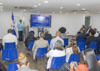 DGJP fortalece conocimientos financieros de sus colaboradores
