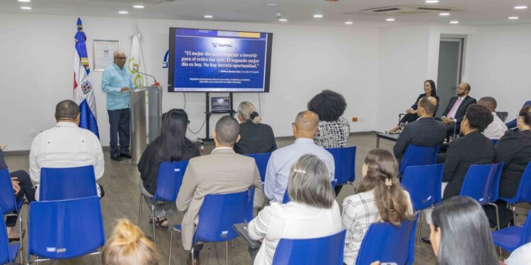 DGJP fortalece conocimientos financieros de sus colaboradores