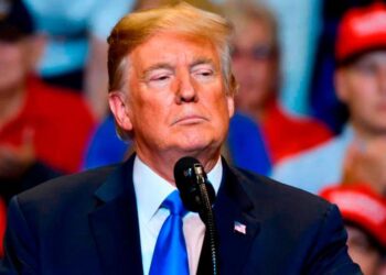 Trump pedirá a países de Europa que reembolsen a EE. UU. ayuda para Ucrania