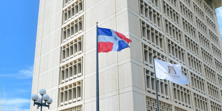 Banco Central asegura economía crecería al cierre primer del trimestre 2021