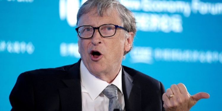 Bill Gates quiere que países pobres reciban gratis vacunas de covid