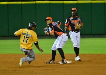 Este sábado inicia la semifinal de la pelota invernal