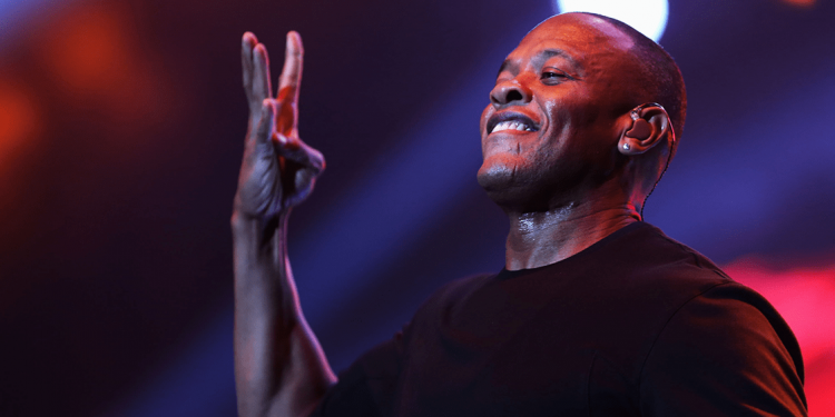 Dr. Dre está ingresado en cuidados intensivos tras sufrir un aneurisma cerebral