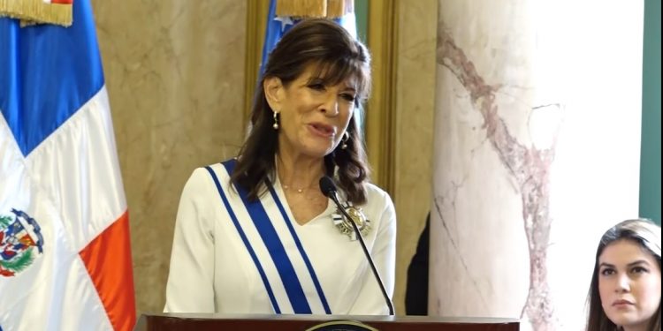 Embajadora Bernstein se despedirá del país el próximo jueves 14