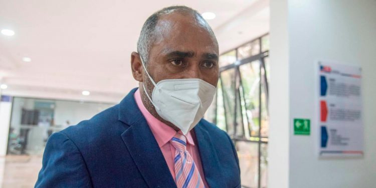 Julito Fulcar promete Código Penal se aprobará sin las tres causales del aborto; “serán discutidas en otro momento”