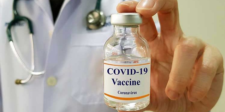 Producción de vacunas en Francia empezará en marzo con las de Moderna