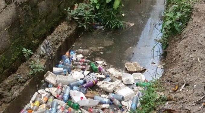 Ayuntamiento SDN interviene cañada de La Javilla en Sabana Perdida