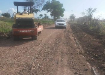 En Bayaguana reconstruyen calles en Villa Agro