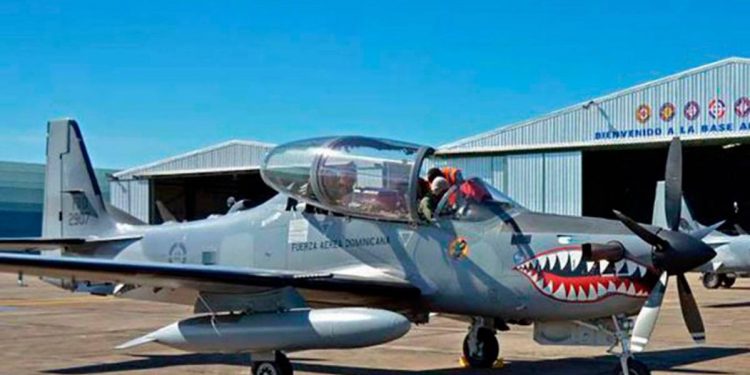 Envían a juicio de fondo a exministro Peña Antonio y otros involucrados en compra de Super Tucano