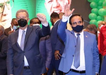 Elías Serulle y la diputada Lourdes Aybar se juramentan en la Fuerza del Pueblo