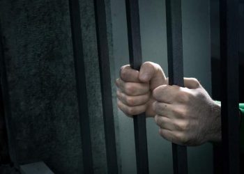 Condenan a 20 años de cárcel a un hombre que violó y embarazó a su hija de 12 años en SDN