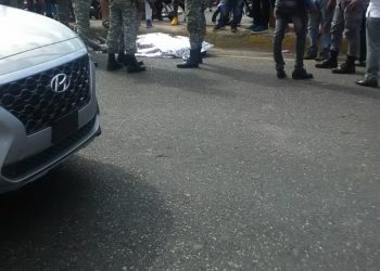 Encuentran un hombre muerto en la avenida 25 de febrero, Villa Duarte