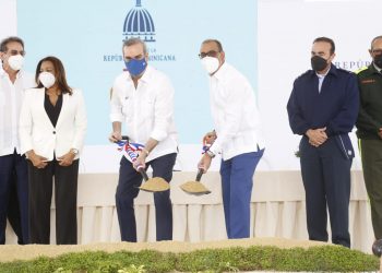 Presidente Abinader da primer palazo ampliación avenida Ecológica en SDE