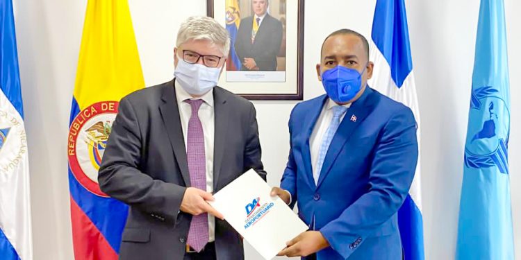 Departamento Aeroportuario coordina cooperación técnica con la OACI para implementar Plan Aeroportuario Nacional