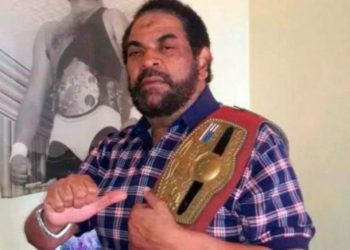 Ingresan a Jack Veneno en Clínica Cruz Jiminián