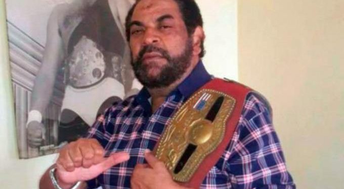 Ingresan a Jack Veneno en Clínica Cruz Jiminián