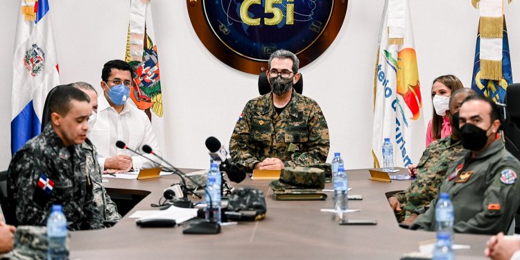 El Ministerio de Turismo mantendrá supervisión en los destinos turísticos, con el apoyo de más de 12 mil militares y 25 mil policías