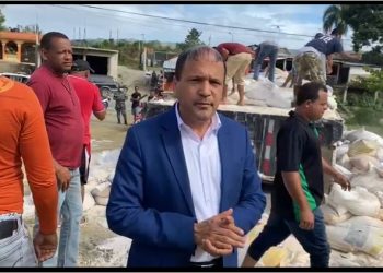 Vídeo | Despojan patana de Cal en la Gina de Yamasá; califican a Sur Futuro de ser testaferro de Barrick Gold