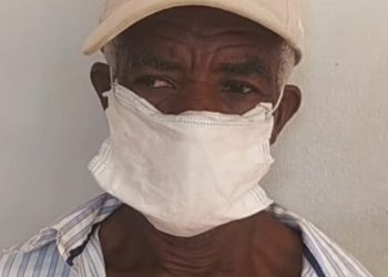 Hombre denuncia que su mujer le sacó un diente de una “galleta”