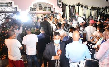 Se entrega hombre que mató a su pareja y luego se atrincheró en su vivienda en Alma Rosa