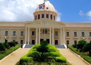 Presidente Abinader promulga decreto crea Plan General para la Reforma y Modernización de la Administración Pública