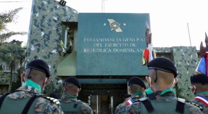 Decreto: Abinader retira varios generales por antigüedad y asciende a otros