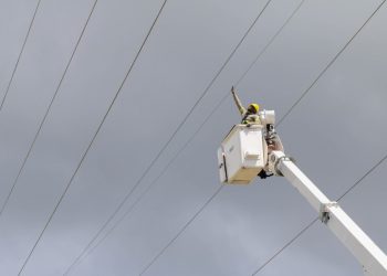 ETED realizó mantenimientos en Duarte y Santiago este Domingo