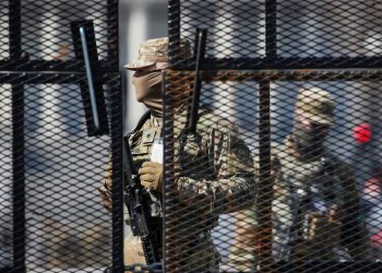 Dos policías heridos tras ser embestidos por un vehículo cerca del Capitolio de EE.UU.