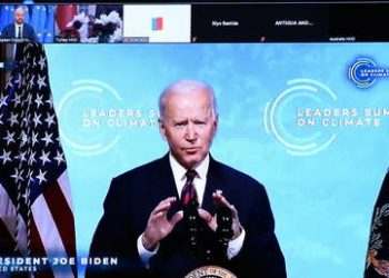 El llamado a la acción de Biden para combatir el cambio climático cierra la Cumbre de Líderes sobre el Clima