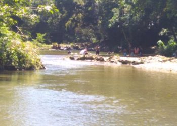 Presencia de bañistas muy baja en balnearios de Yamasá y Peralvillo