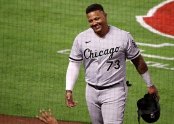 Yermín demostró habilidades…¡como pitcher!