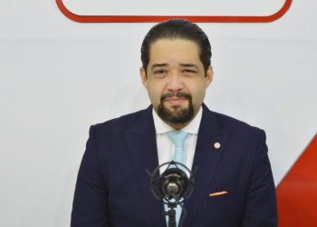 Economista dice que RD penaliza la formalización de empresas