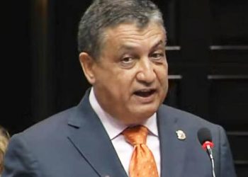 Diputado del PLD Gustavo Sánchez asegura que la aprobación de préstamo es ilegal porque no contó con votos suficientes