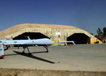 Varios misiles caen sobre una base aérea en Irak que alberga tropas de EE.UU.