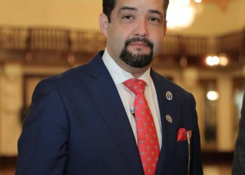 Economista cree Abinader podría superar la crisis económica “si tuviera un plan de desarrollo definido”