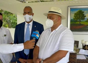 Lenin Valdez: «aspiramos a que nuestra provincia sea la primera en formar a los docentes virtualmente»