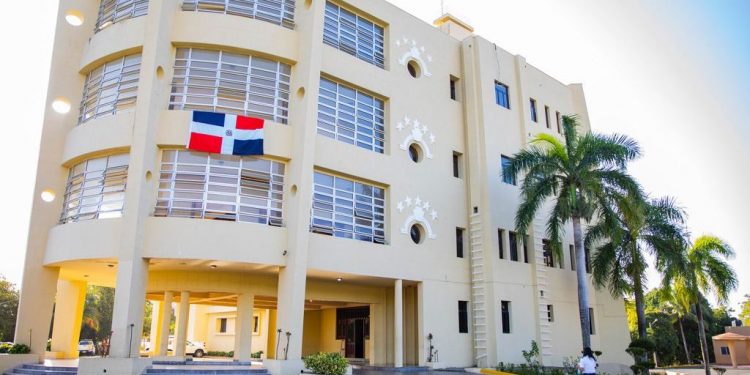 Abren convocatoria en el sur para vigilantes penitenciarios que trabajarán en centro de Pedro Corto