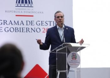 Ministros y directores generales evalúan gestión de Gobierno y su planificación