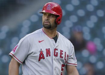 Albert Pujols dado de baja por Angelinos