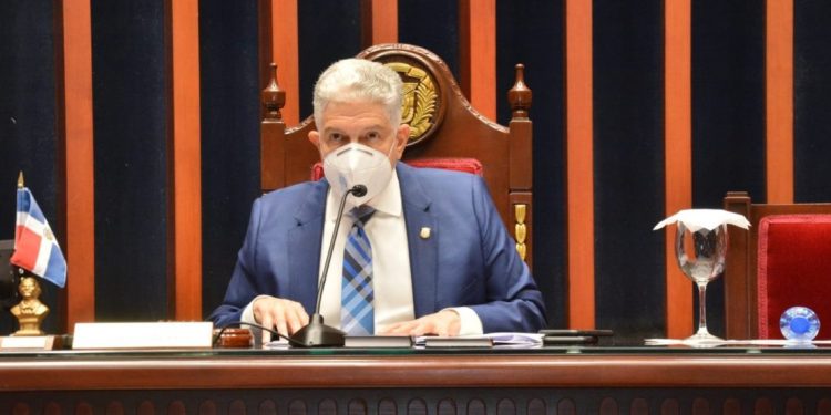 Al menos 16 empleados del Senado están contagiados de Covid-19