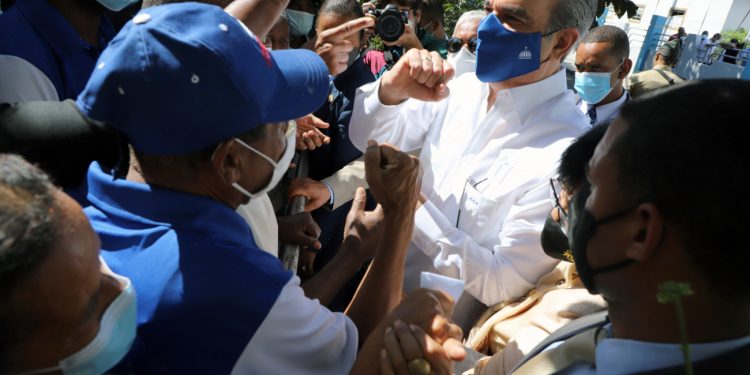 Presidente Abinader viaja este viernes a comunidades de las provincias La Vega y Espaillat